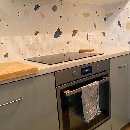 Apartment Close To Metro, 8 Minutes To Centrum And Near Airport Βαρσοβία Εξωτερικό φωτογραφία